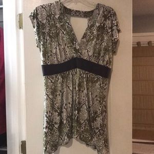 Studio Y Maurices top,